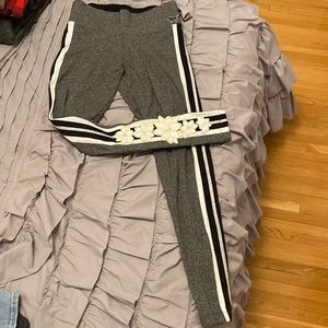 victoria secret yoga leggings